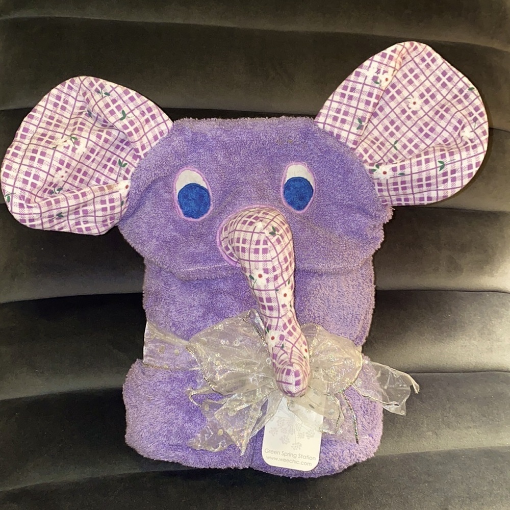 Purple Elephant Large Animal Hooded Towel 54”x30” child gift WeeChicBoutique NWT